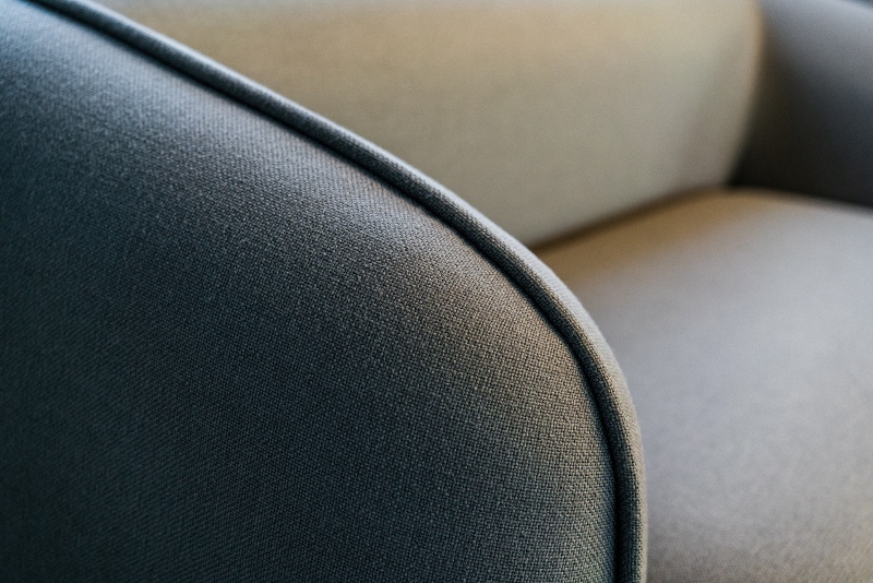 Basset 3seater sofa ambient 02.jpg