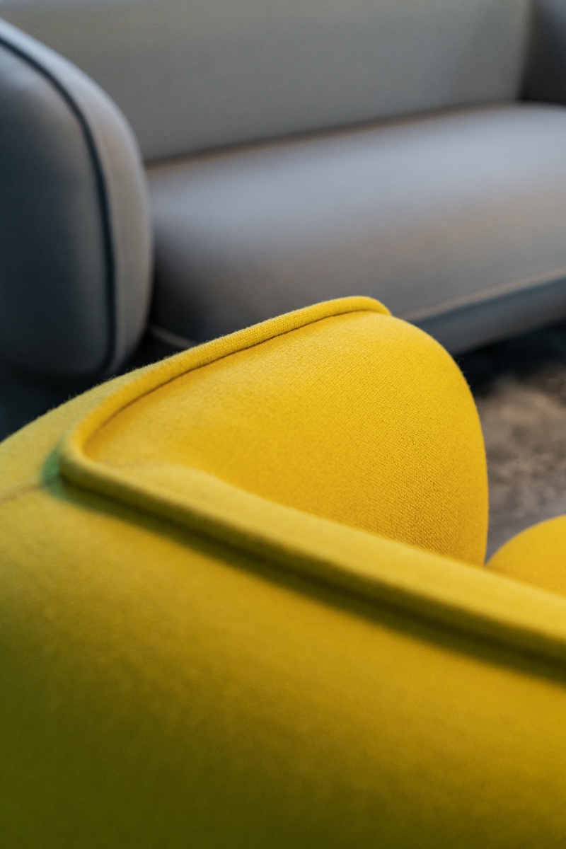 Basset armchair ambient 05.jpg